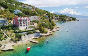 Lovely Apartment In Stanici With House Sea View